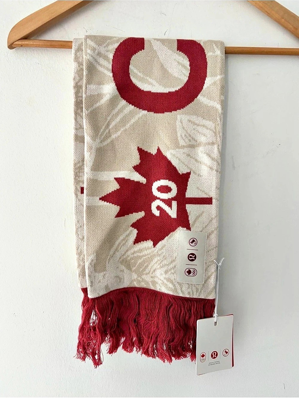 2024 Lululemon Olympics Team Canada Future Legacy Scarf NEW
